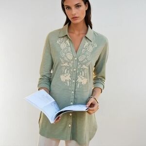Soft Surroundings Embroidered Long Sleeve Tunic Top Sage Green Size Small